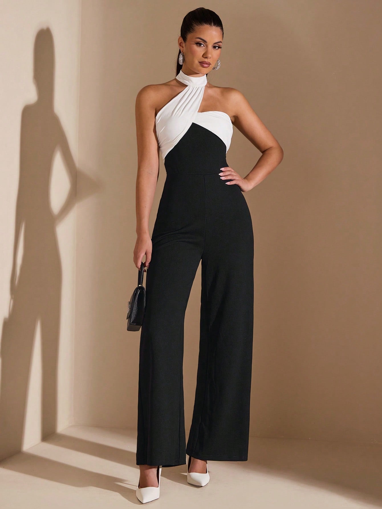 Macacão Feminino Elegante Assimétrico