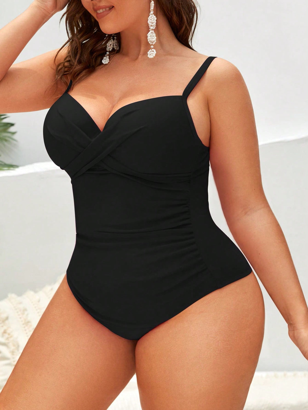 Maiô Feminino Marbella com Detalhe Cruzado