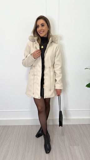 Parka de Lã Batida Suíça – Elegância e Conforto